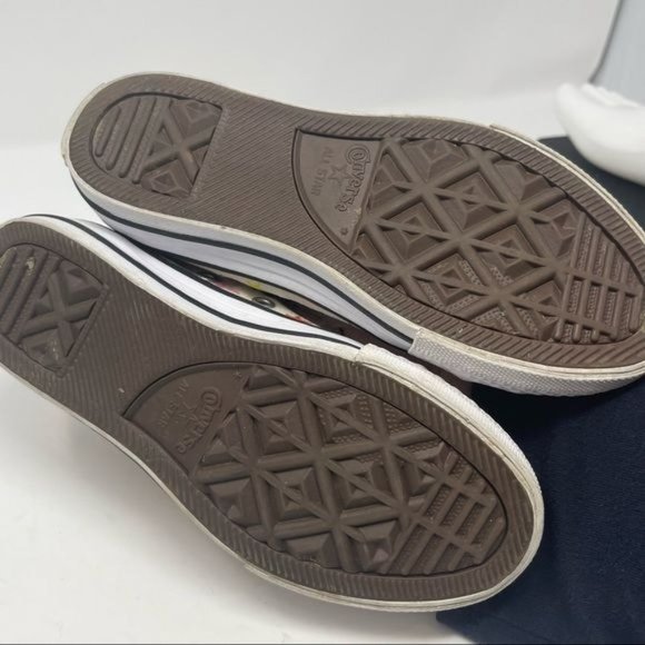Converse x Noe And Zoe Berlin Collection High Top Chuck Taylor Size Junior 13 - Picture 7 of 8